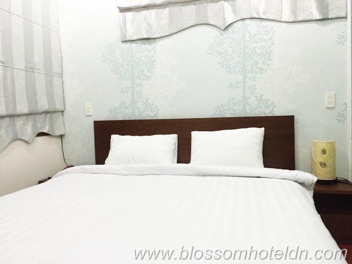 Blossom July Hotel Da Nang Bagian luar foto